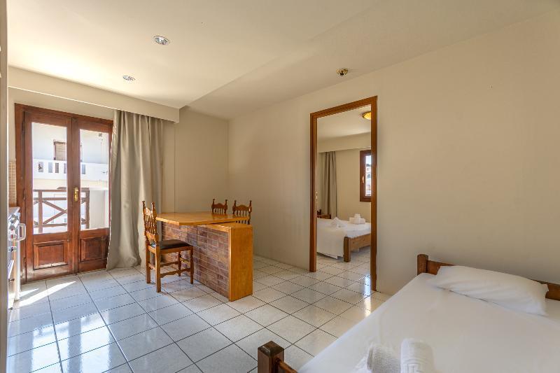 Athina Inn Chersonissos Buitenkant foto