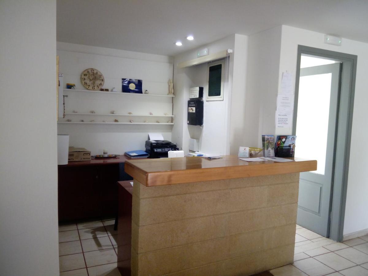 Athina Inn Chersonissos Buitenkant foto