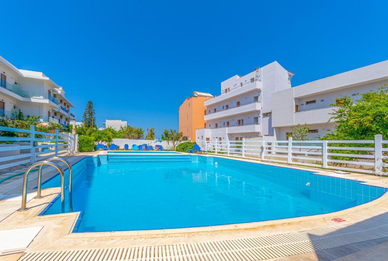 Athina Inn Chersonissos Buitenkant foto
