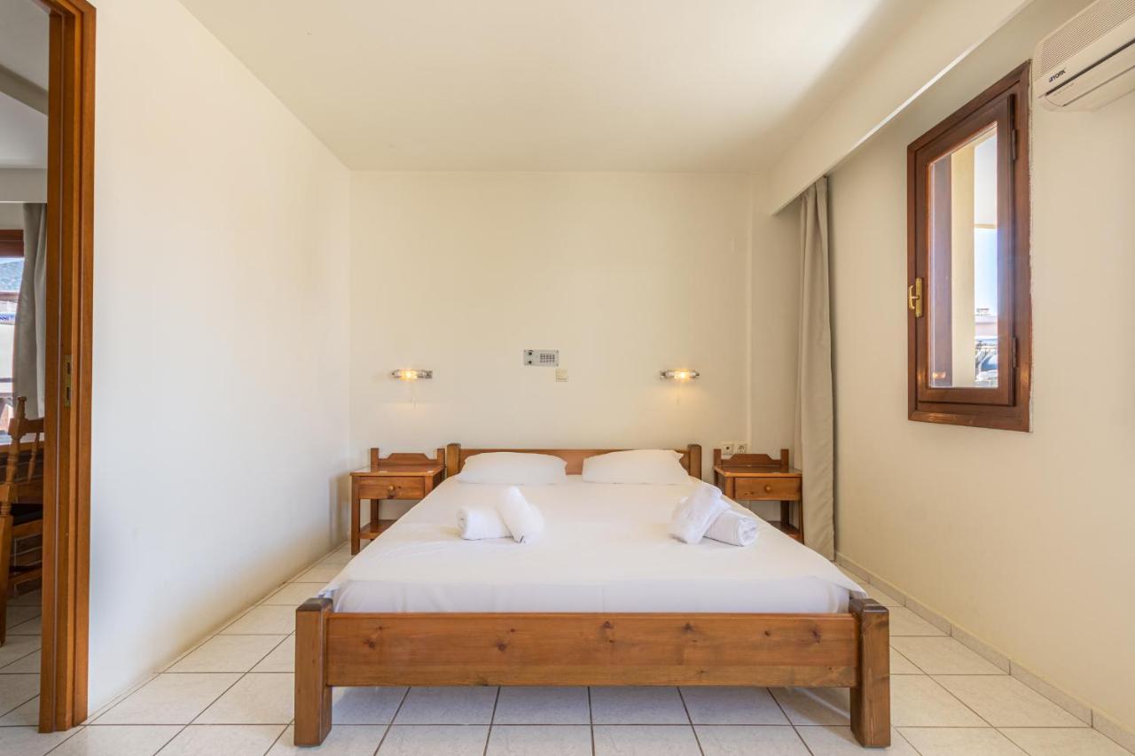 Athina Inn Chersonissos Buitenkant foto