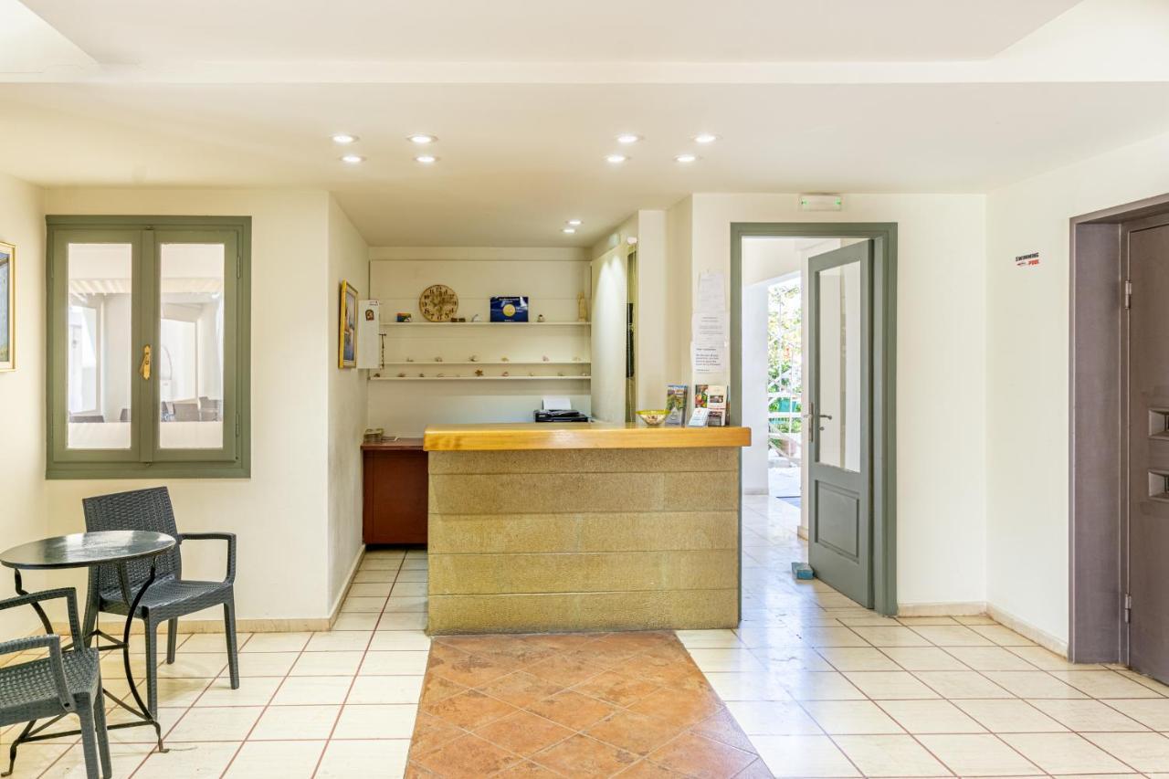 Athina Inn Chersonissos Buitenkant foto