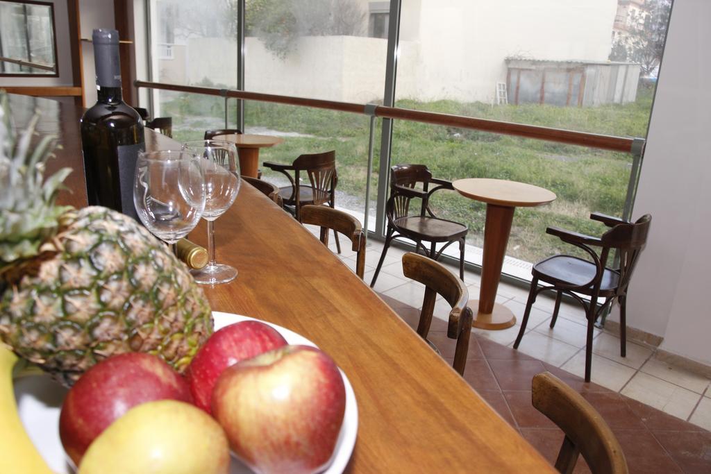 Athina Inn Chersonissos Buitenkant foto