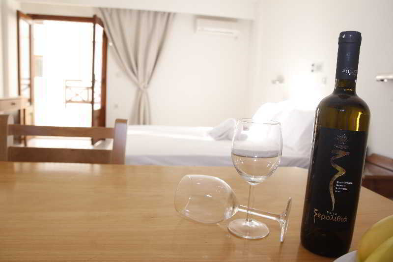 Athina Inn Chersonissos Buitenkant foto